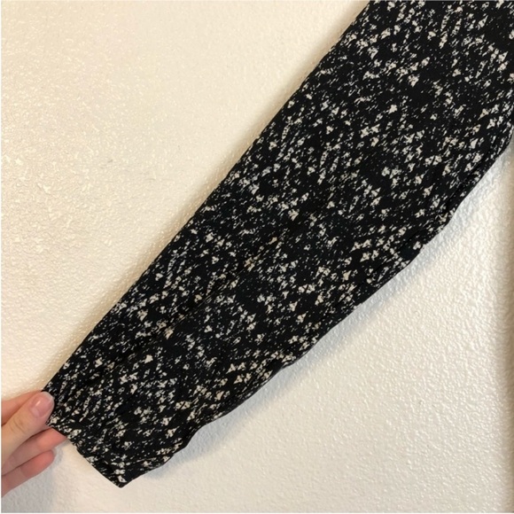 H&M Black White Dot Patterned Long Sleeve Dress - Picture 6 of 13